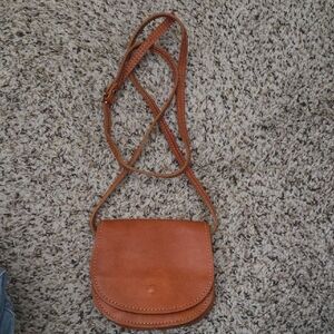 Made In Italy Tan Leather Crossbody Bag